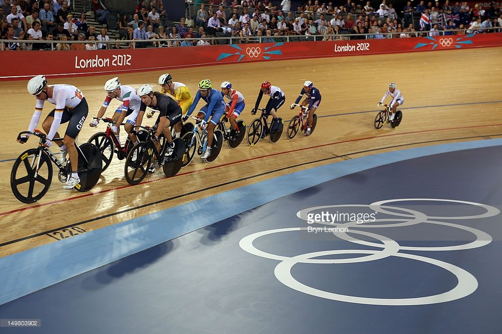 Roger Kluge da Alemanha liderando uma das provas de Omnium, em Londres 2012.