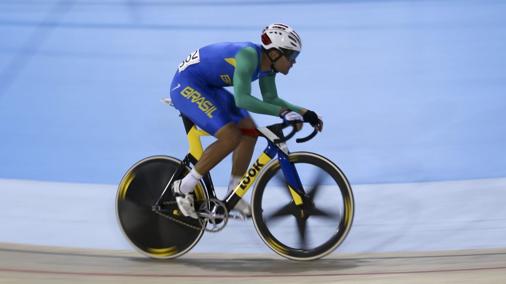 Gideone Monteiro-ciclismo