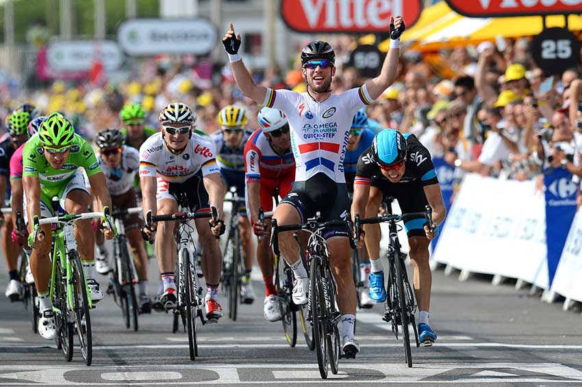 Cycling : 100th Tour de France 2013 / Stage 5 Arrival / Mark Cavendish (GBr) Celebration Joie Vreugde / Edvald Boasson Hagen (Nor)/ Peter Sagan (Svk)/ Cagnes-Sur-Mer - Marseille (228,5 Km)/ Ronde van Frankrijk TDF / Rite Etape (c)Tim De Waele